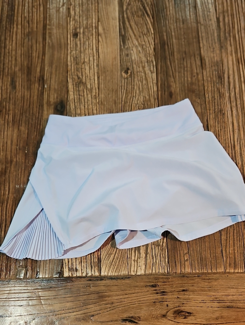 Lululemon play off the pleats skort size 2 In periwinkle/pale Blue